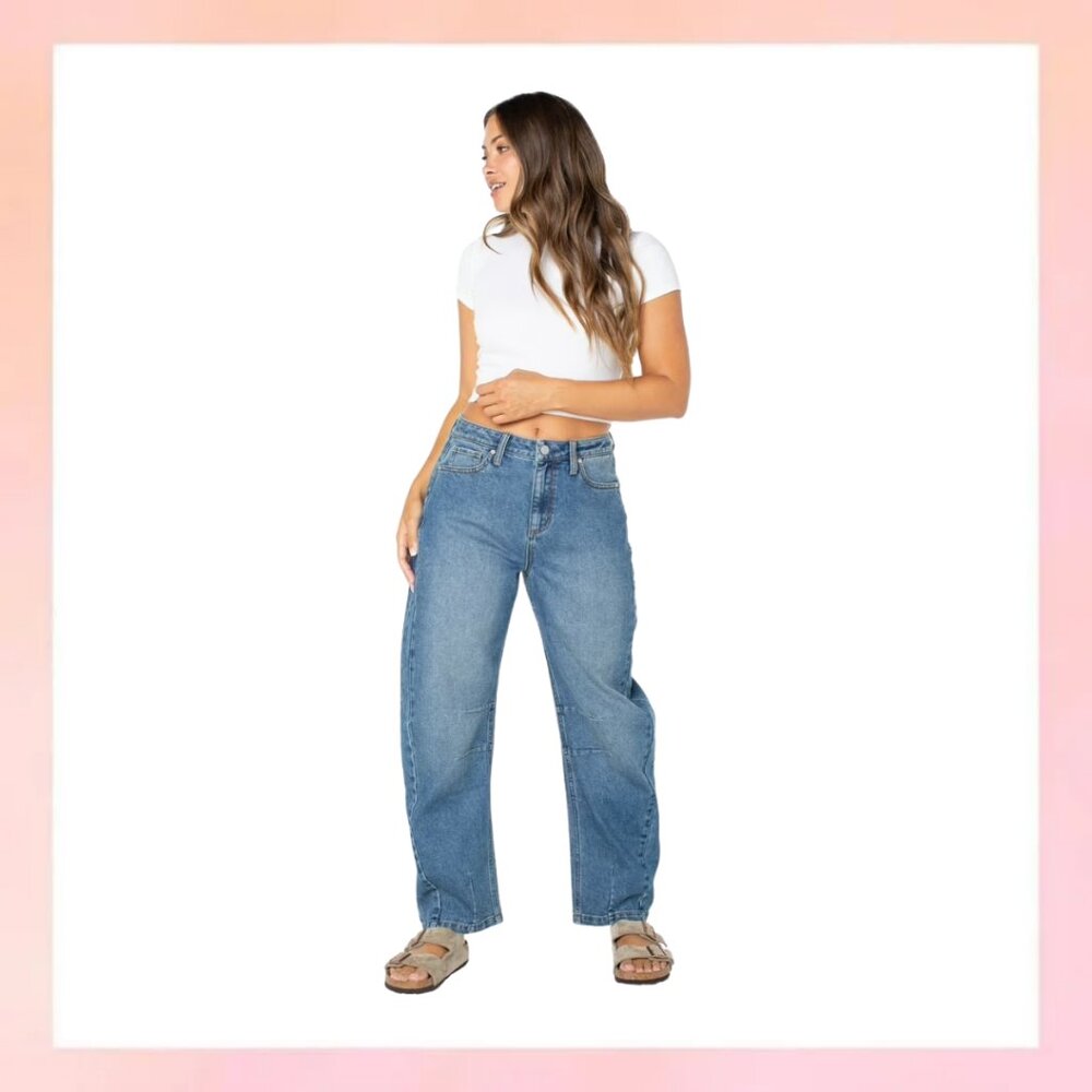 Celebrity Pink High Waisted Barrel Jeans Curved Leg Denim NWT 7/28